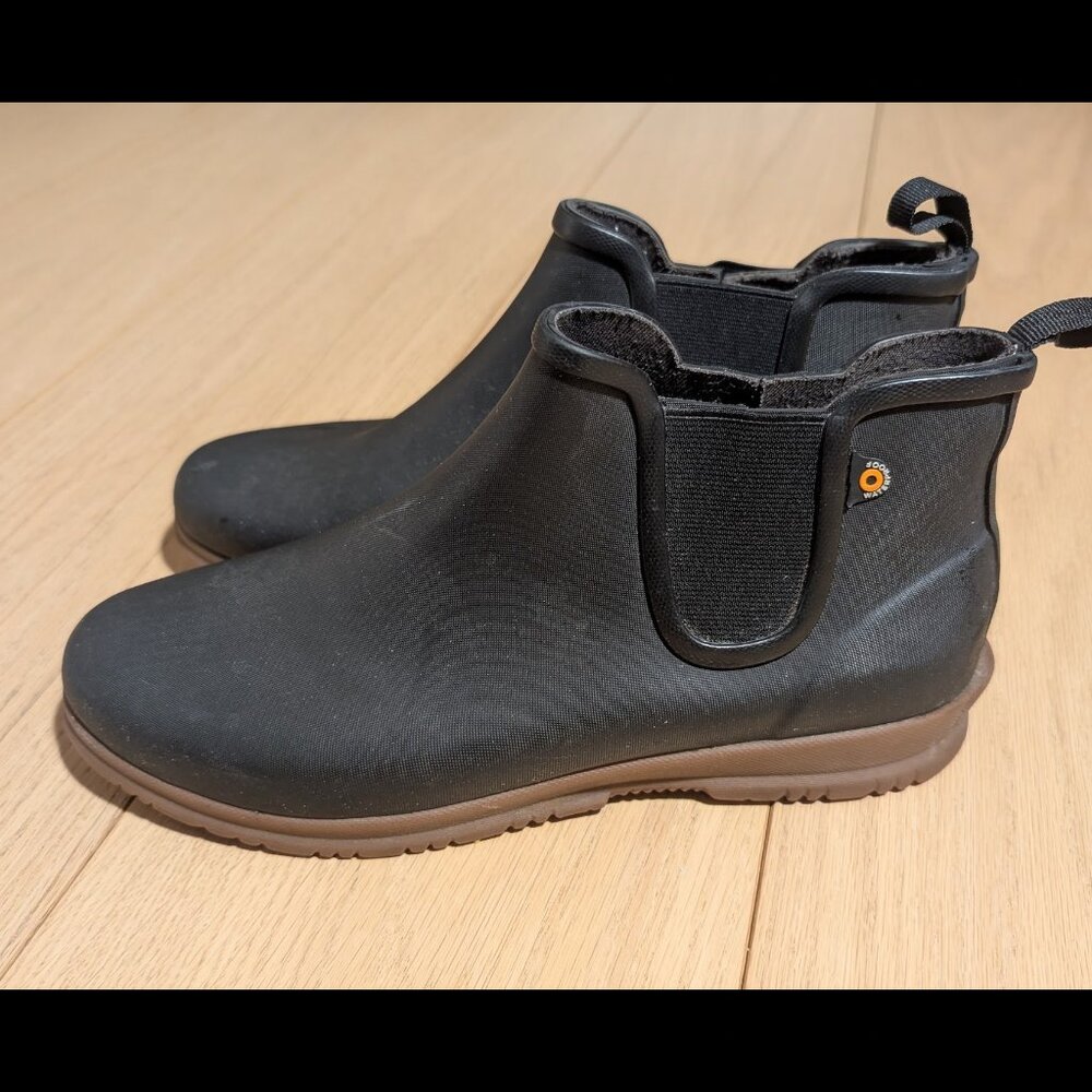 BOGS Sweetpea Rain Boot Black Waterproof Chelsea Women’s 9